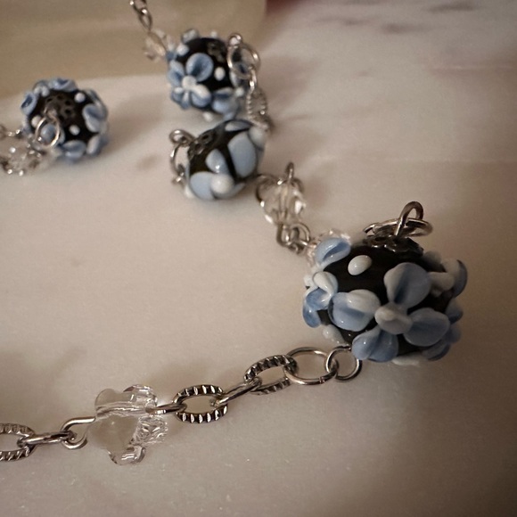 Unique necklace (new) - Picture 7 of 9